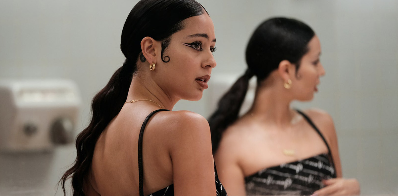 Alexa Demie dans la série Euphoria.