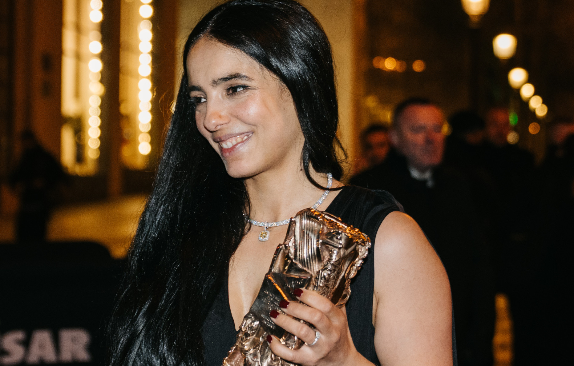 Hafsia Herzi au dîner de gala de la 50e cérémonie des César, le 28 février 2025, au Fouquet's Paris © Stefani Leguenn.