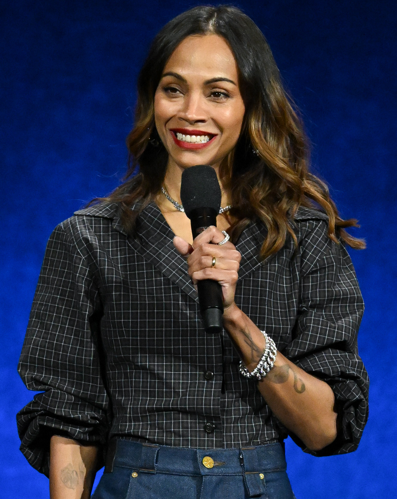 Zoe Saldana à la présentation d'Avatar 3 au CinemaCon 2025.