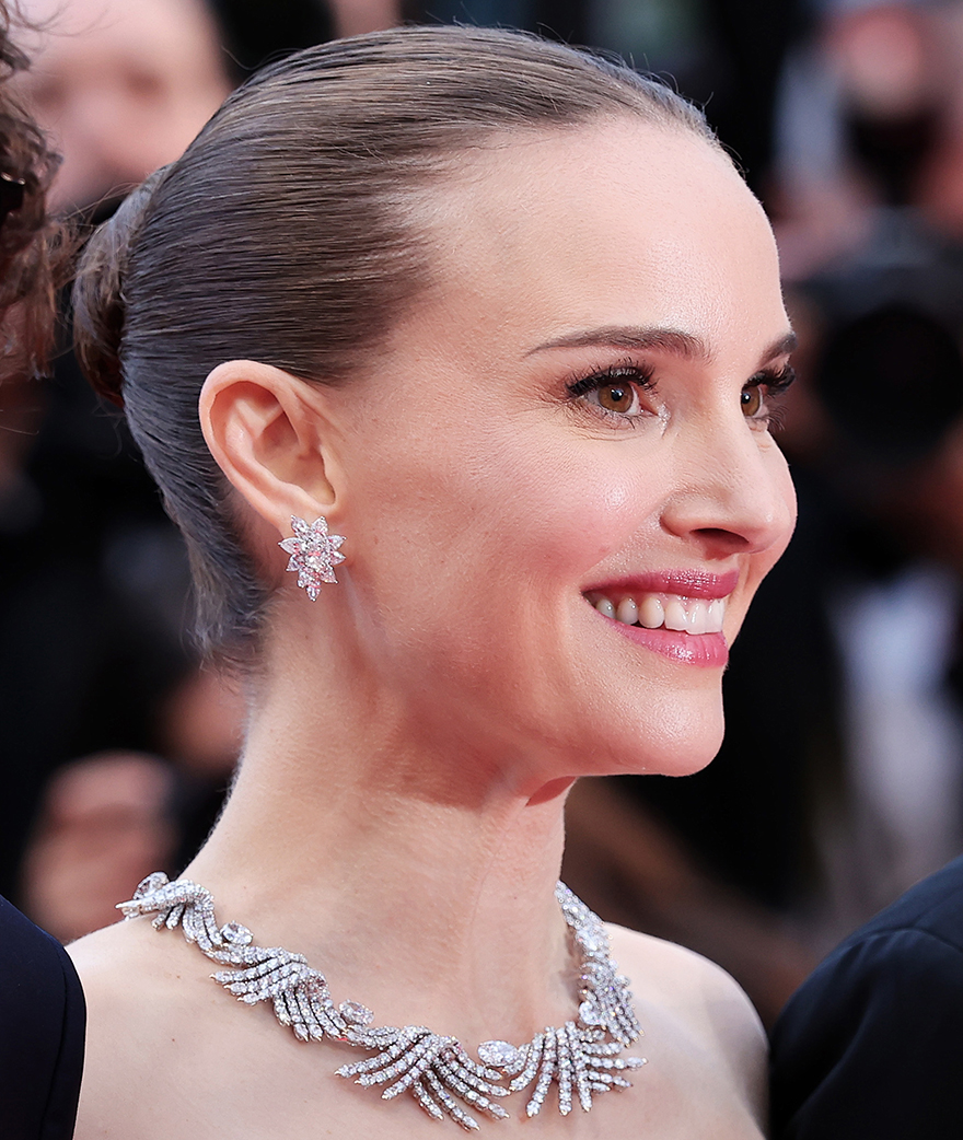 Natalie Portman à la prjection de Eddingont au festival de cannes 2025